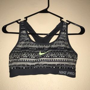 Nike Pro sports bra